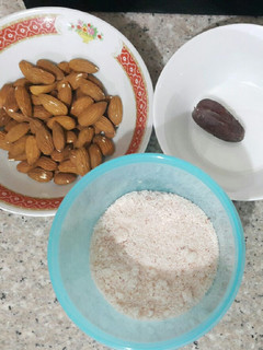 Foto resep Resep Susu Almond Favorit (Raw Almond Milk)