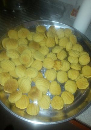A picture of Custard cookies (homemade).