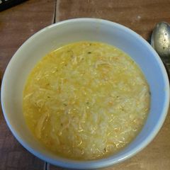 A picture of Chicken and rice soup.
