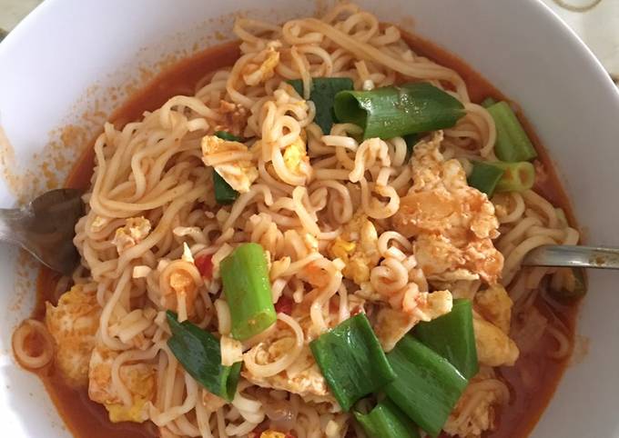 Resep Mie Telor Rebus Gochujang Bumbu Ulek 🍜 Oleh Yumyumkuy Sunny