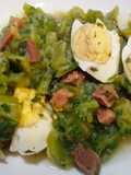 Borrajas con huevos y jamón de Teruel