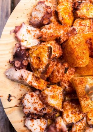 A picture of Galician style octopus.