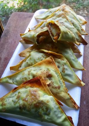 Foto resep Pangsit Cinnamon Fruit Bomb🍍🍌