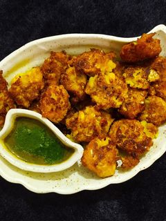 कॉर्न के पकौड़े (Corn ke Pakode recipe in Hindi) रेसिपी मुख्य फोटो