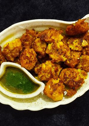 कॉर्न के पकौड़े (Corn ke Pakode recipe in Hindi) रेसिपी मुख्य फोटो