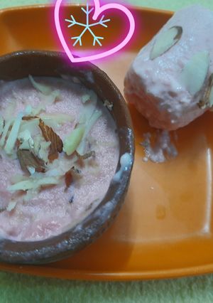 பாதாம், ரோஸ் குல்பி (Badam rose kulfi recipe in tamil) செய்முறை முக்கிய புகைப்படம்