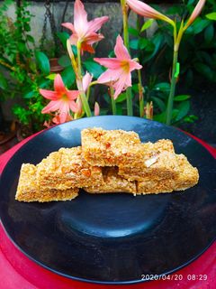 মিল্ক কেক (Milk cake recipe in Bengali) রেসিপির প্রধান ছবি