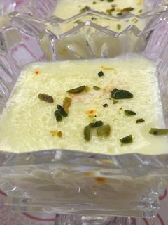 عکسی از دستور دسر نشاسته مخصوص رمضان