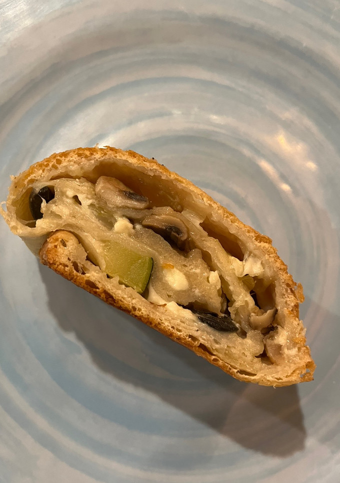 A picture of Mediterranean stromboli.
