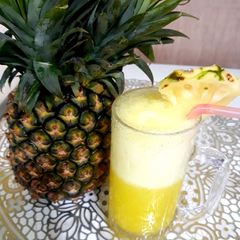 A picture of Pine apple mojito.