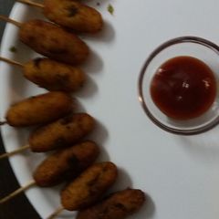 A picture of Patato suji lolipop.