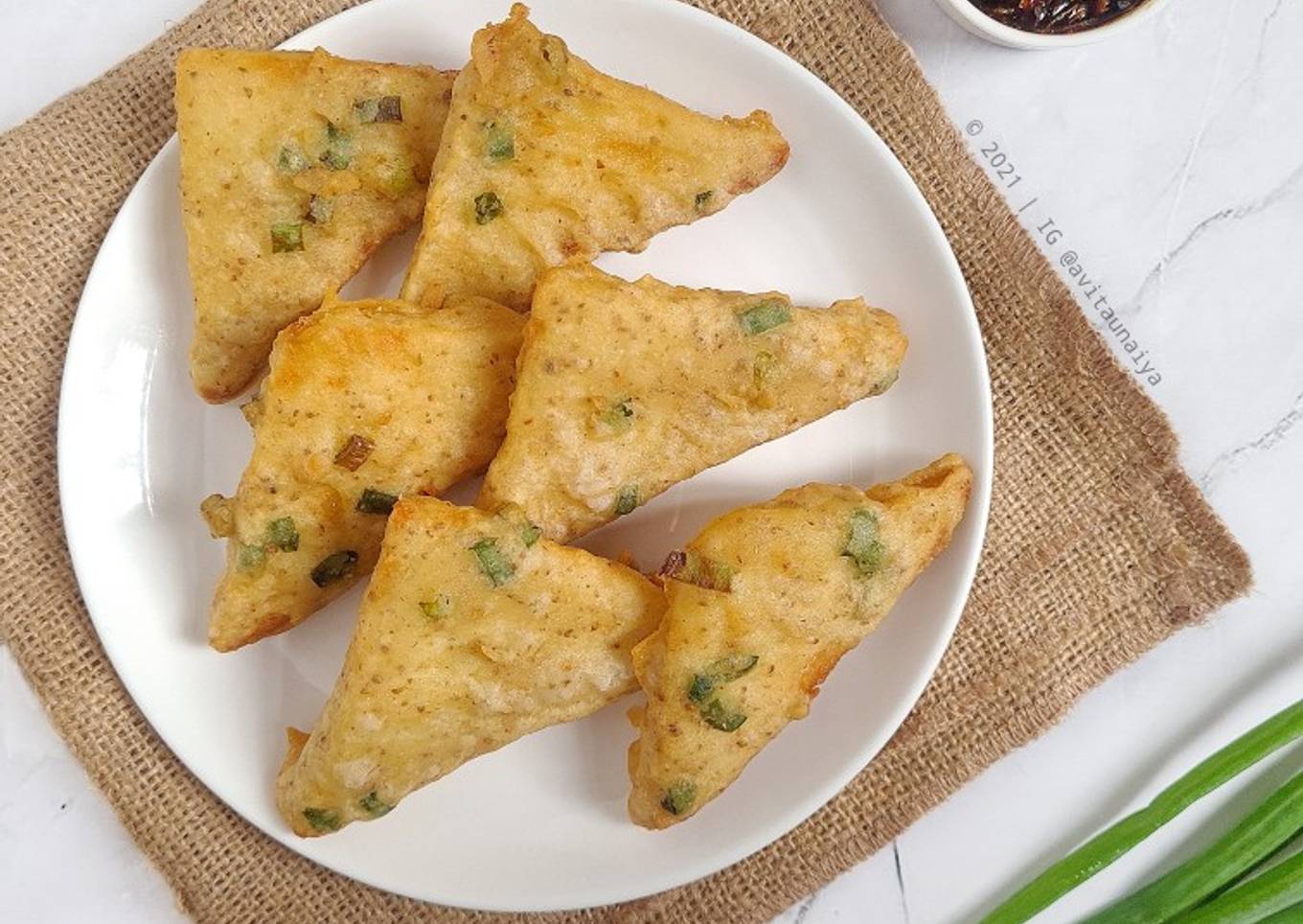 Mendoan Roti Tawar + Sambal Kecap lihtne ja taskukohane