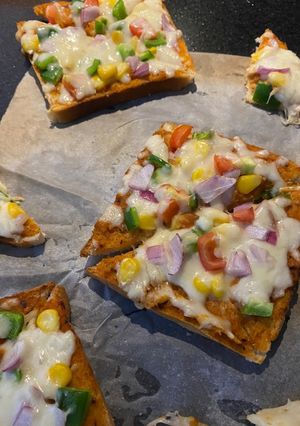 A picture of Open pizza sandwich.