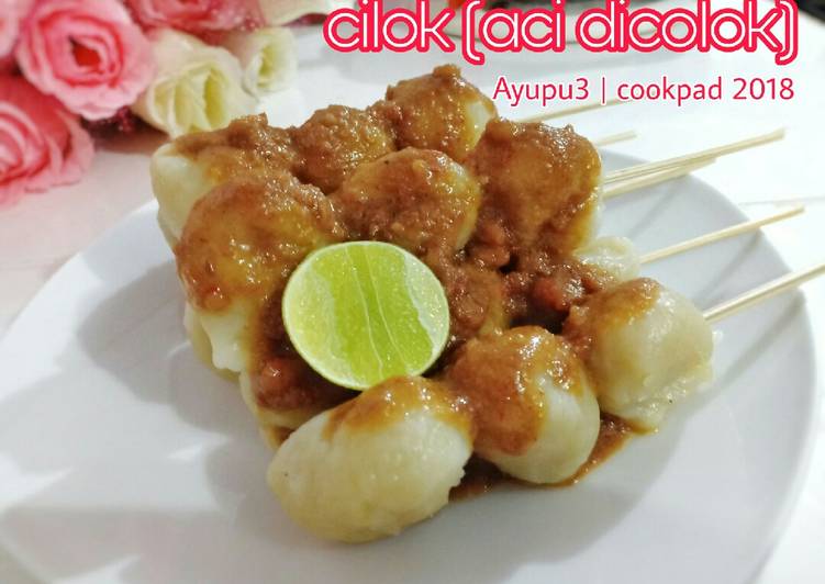 Bagaimana Menyiapkan Cilok saus kacang yang Bikin Ngiler