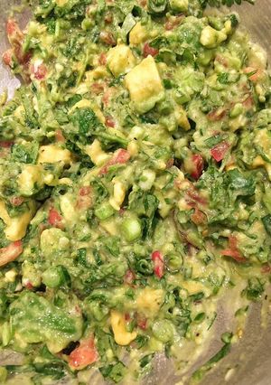 A picture of The Best Guacamole Ever.