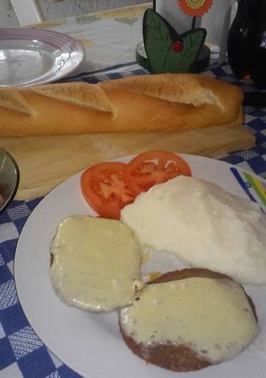 Una foto de Hamburguesas con queso🍔
