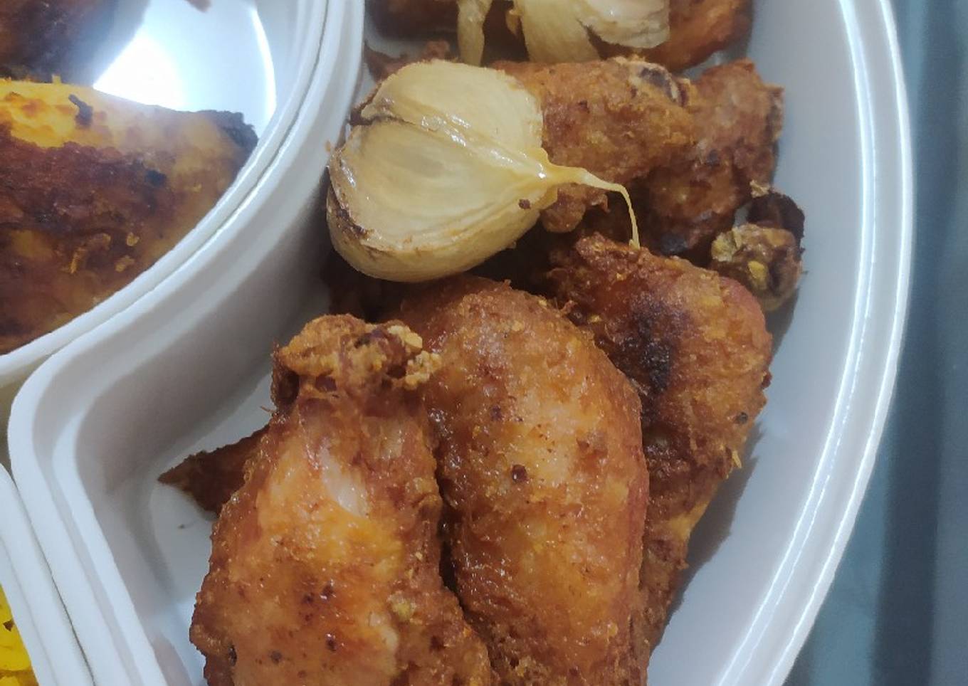 Ayam goreng bawang putih
