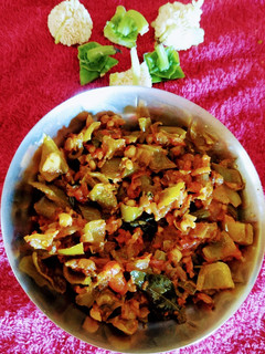 सिमला मिरची ची भाजी (shimla mirchi chi bhaji recipe in marathi) रेसिपी चे मुख्य फोटो