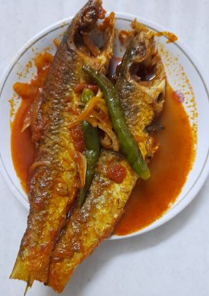 বাটা মাছের ঝাল (Bata Machher Jhal Recipe In Bengali) রেসিপির প্রধান ছবি