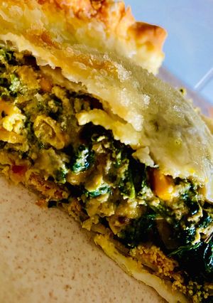 Una foto de EMPANADA DE 🥬ESPINACA🥬 Y 🌽CHOCLO🌽