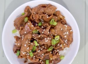 Foto resep Beef Donburi