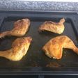 Muslos de pollo asados y punto