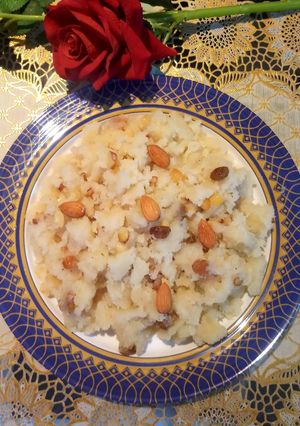 सूजी का हलवा (suji ka halwa recipe in hindi) रेसिपी मुख्य फोटो