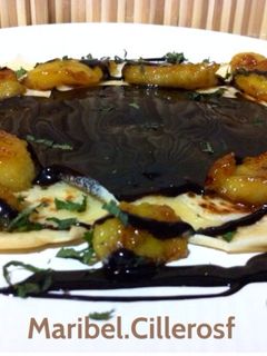 Una foto de Tortitas con plátano y chocolate