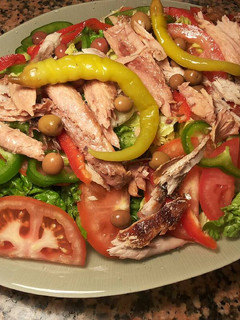 Una foto de Ensalada Cristóbal