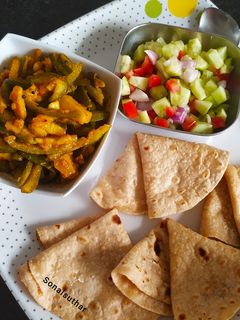 પરવળ બટાકા નું શાક (Parval Bataka Shak Recipe In Gujarati) રેસીપી મુખ્ય ફોટો