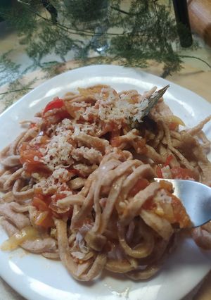 Una foto de Salsa Natural Fácil Y Rápida Para Acompañar Pastas
