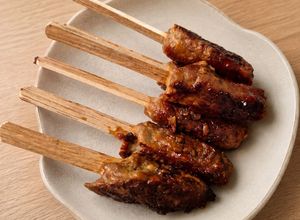 Foto resep Sate Buntel Daging Sapi MPASI 1+ 🥩🍢
