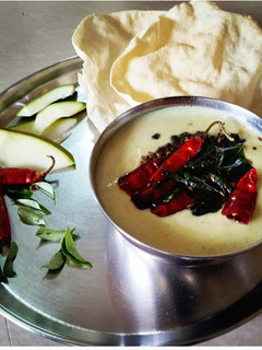மாங்காய் மோர் குழம்பு(mango mor kulambu recipe in tamil) செய்முறை முக்கிய புகைப்படம்