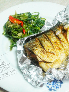 Foto resep Ikan panggang with tumis kangkung#keto