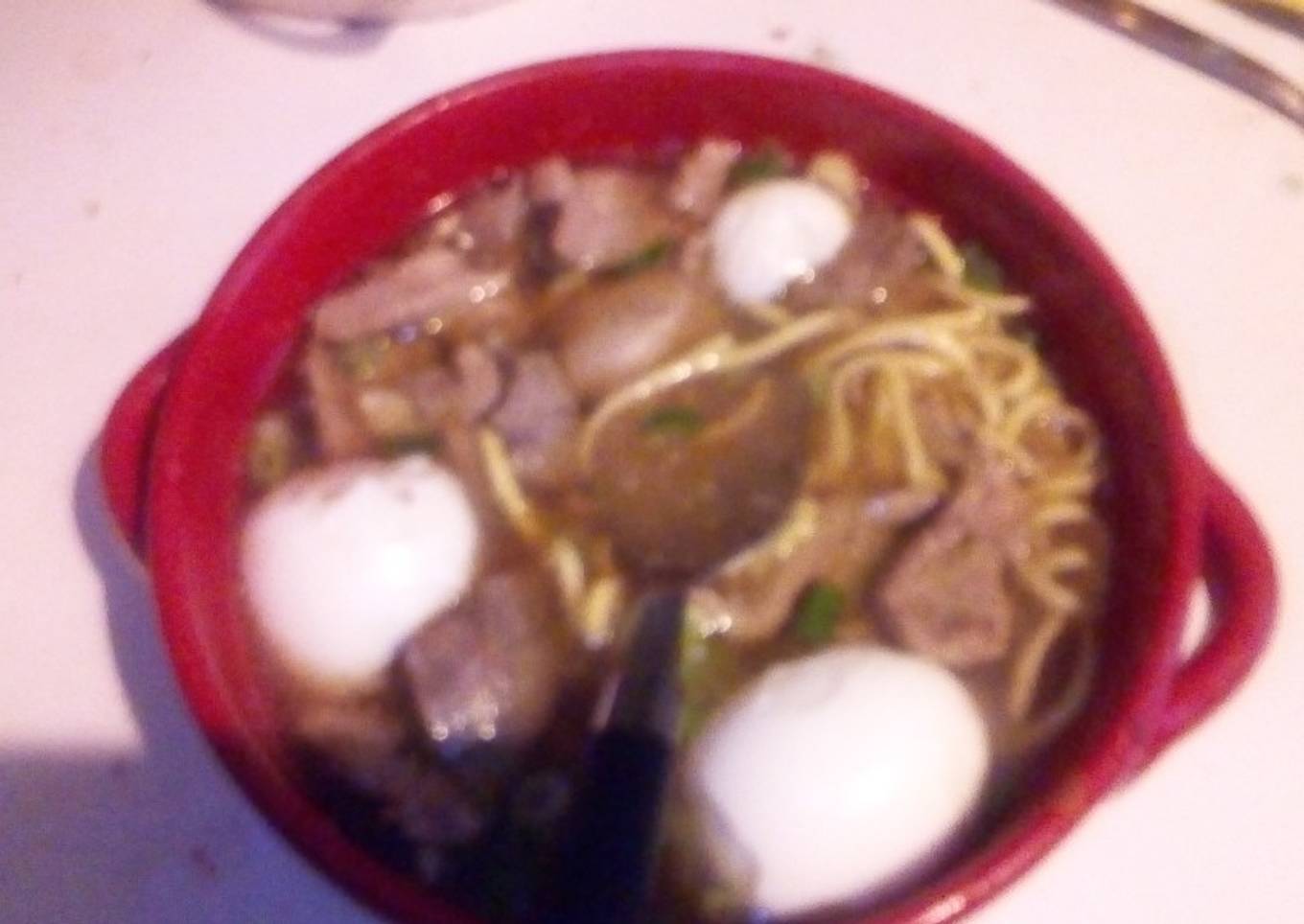 Home made batchoy (Filipino noodle soup)