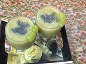 A picture of green grapes crush