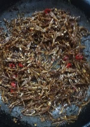 Hình của món Cá khô ngào mật.