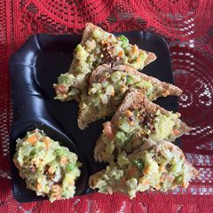 A picture of Avocado open sandwich.