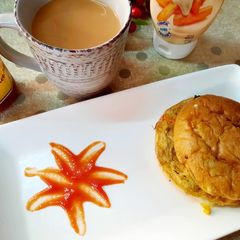 A picture of Anday wala burger 😋😋😋.