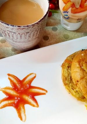 A picture of Anday wala burger 😋😋😋.