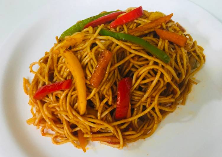 Recipe of Any-night-of-the-week Schezwan noodles