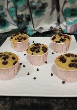 A picture of Choco chips Cup cakes.
