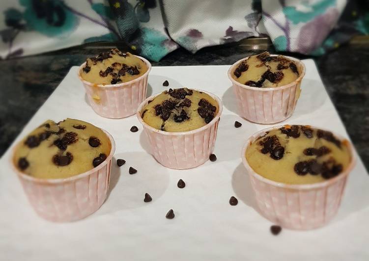Simple Way to Make Quick Choco chips Cup cakes