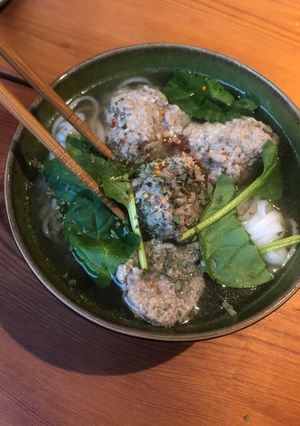 A picture of Pork meatball pho.
