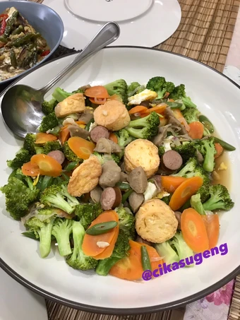 Langkah Mudah untuk Menyiapkan Resep Capcay Sayur Bakso Sosis yang Bikin Ngiler Anti Ribet, Bisa Manjain Lidah