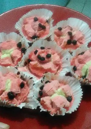 Foto resep Bolu kukus simple anti gagal 😊😊