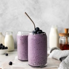 Blueberry smoothie A picture of Blueberry smoothie.