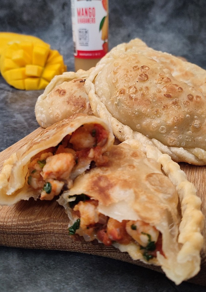 Una foto de 💥 EMPANADAS DE CAMARÓN 💥