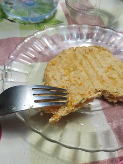 Una foto de Hamburguesa fitness de pavo y zanahorias