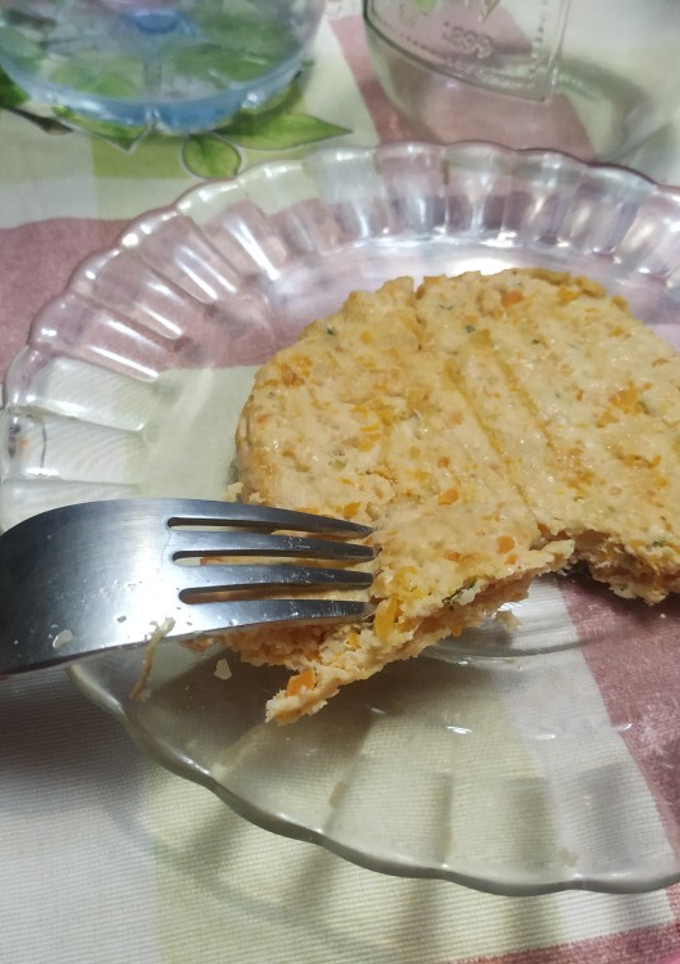 Una foto de Hamburguesa fitness de pavo y zanahorias